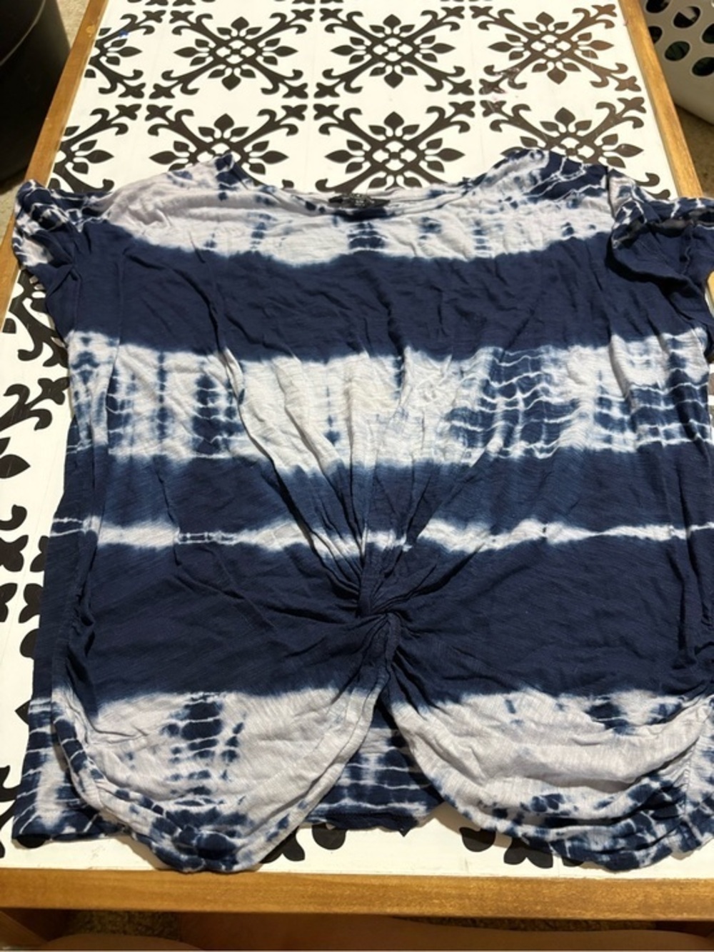 Lucky Brand Navy & White Tie-Dye Knot Front Short Sleeve Top